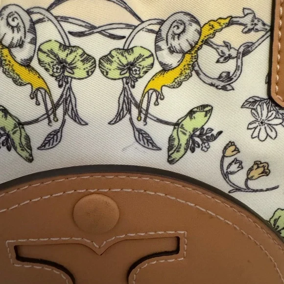 Tory Burch Ella Printed Tote Bag - Cream and Tan - Picture 5 of 9